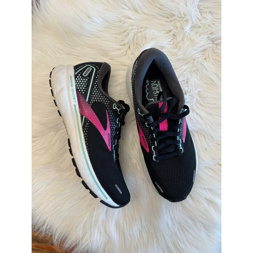 Brooks Ghost 15 Women's Running Shoes Black Pink size 6.5